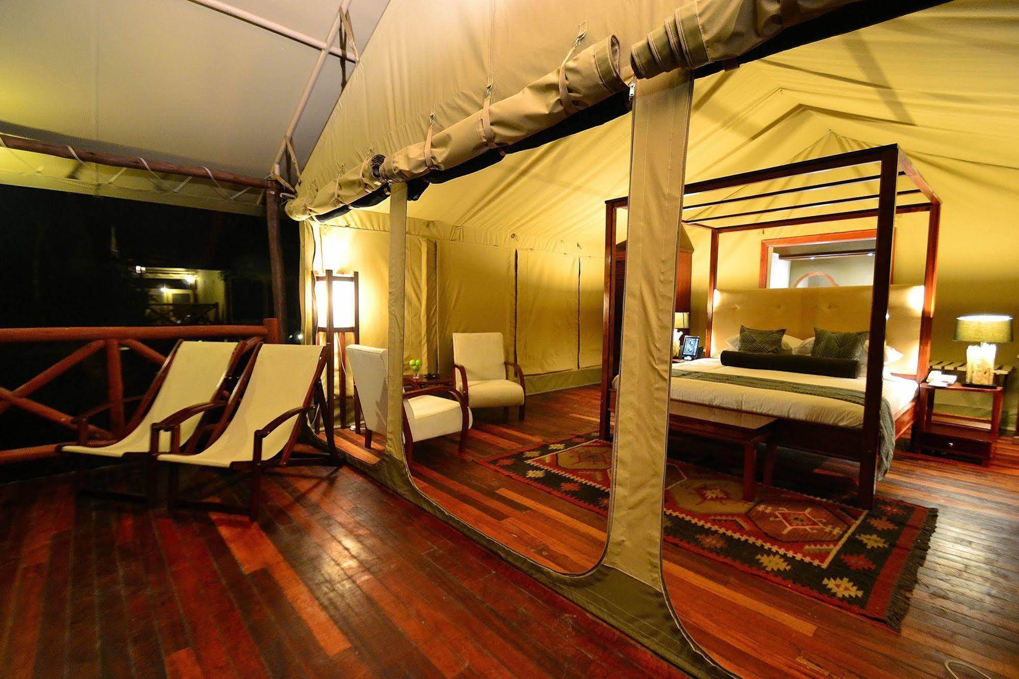 Kiboko Luxury Camp Hotel Naivasha Buitenkant foto